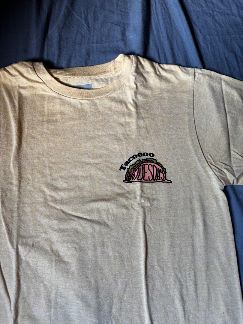 Artwork Shirt (Category: Shirts) located in Cebu City. Submitted by getosimp (Listing ID 1413916779, Image 1). Description: Decluttering Size on Tag: S.