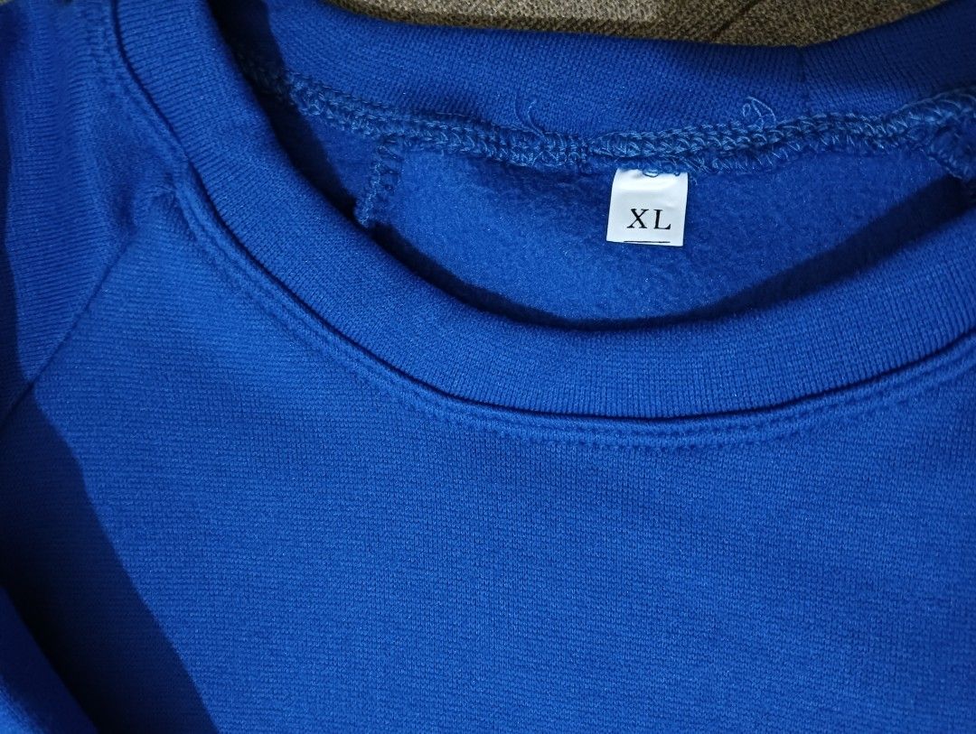 Blue XL Sweatshirt and Pants Set (Category: Babies & Kids Fashion) located in Mandaluyong City. Submitted by ehrgeee (Listing ID 1413904459, Image 3). Description: - 2 in 1 terno plain dark blue kids sweater and jogger sweatshirt. - Unisex (kids) - Size: XL - Suitable for kids ages 3-11 years old - Fabric is not cotton - Used only once as part of school's concert Costume .