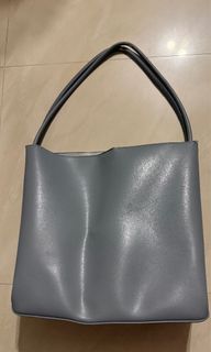 （分類：）位於 。 由 _d_r_a_w 提交（商品編號 1414019056，圖片 1）。簡介： 。