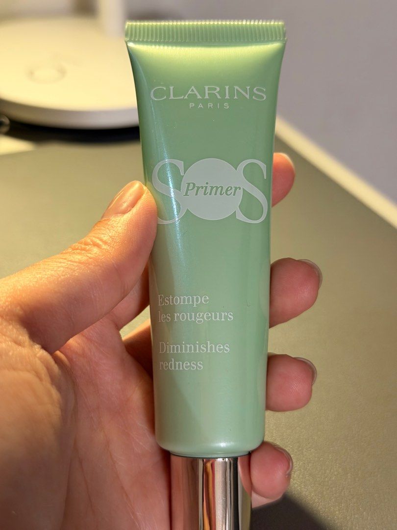 Clarins SOS Primer - Green (Category: Makeup) located in Cebu City. Submitted by greatstuffshopper (Listing ID 1413919870, Image 1). Description: - Clarins SOS Primer (Green) - 30ml - Minimizes redness - Skin-perfecting formula - Long-lasting wear 70% left .