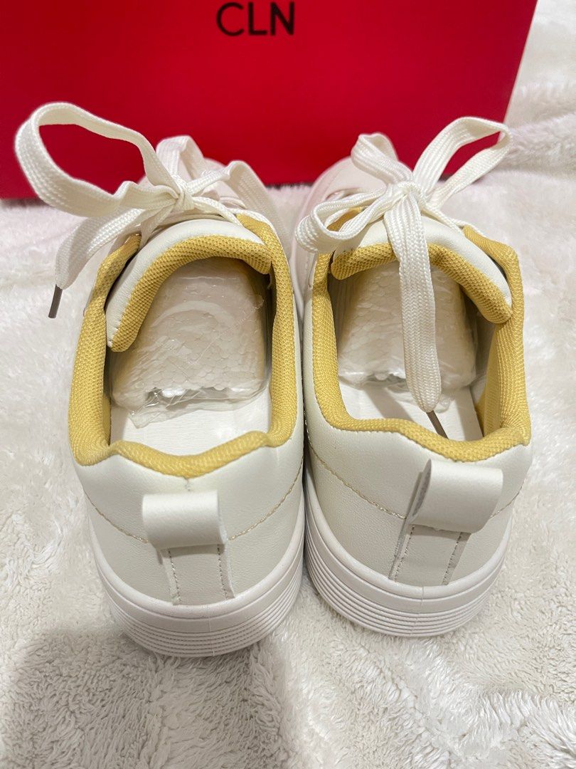 CLN Almira Size 36 (Category: Sneakers) located in Trece Martires City. Submitted by eggreadsdeclutter (Listing ID 1413991542, Image 3). Description: RFS: too big for me I'm only size 35 Brandnew has box and paperbag.
