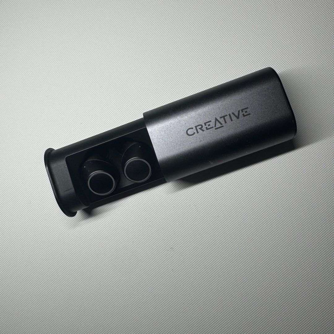 Creative Outlier Air