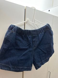 (Category: ) located in . Submitted by aaaaicilef (Listing ID 1414012192, Image 1). Description: .