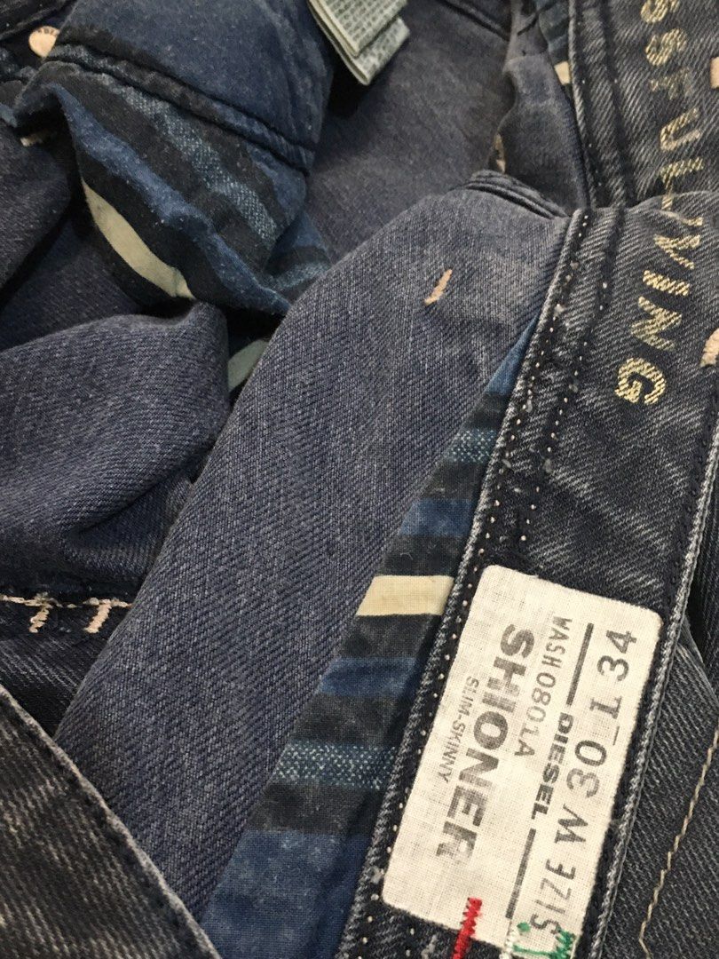 Diesel Shioner DNA Jeans (Category: Jeans) located in Manila. Submitted by mac1780 (Listing ID 1413920594, Image 3). Description: Diesel Shioner DNA Jeans Size 30x34 on tag Made in Italy Excellent condition No alterations /issues .