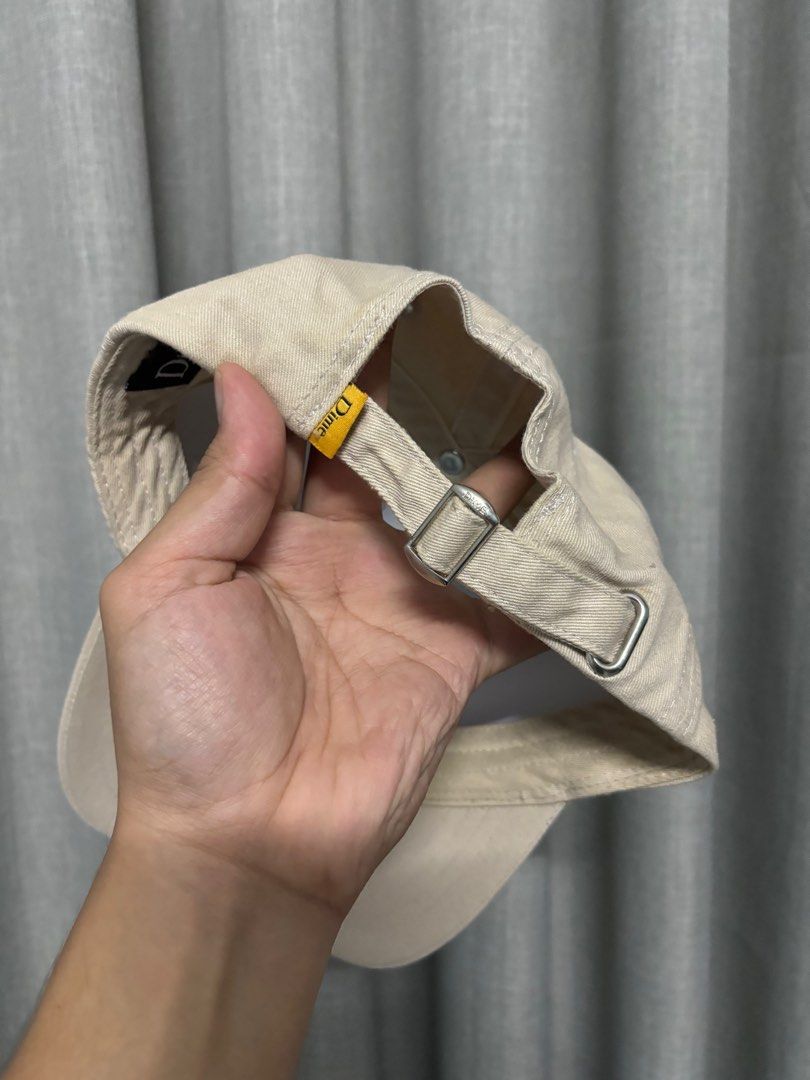 Dime cap (Category: Caps & Hats) located in Manila. Submitted by Caps4everyone (Listing ID 1413887659, Image 2). Description: For sale only Dime Price: 1,500 Location: caloocan Shipping: lbc and lalamove Pm for sure buyer only Thank you admin.