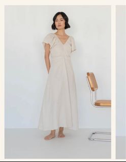 (Category: ) located in . Submitted by declutter_my_clothes (Listing ID 1414005420, Image 1). Description: .