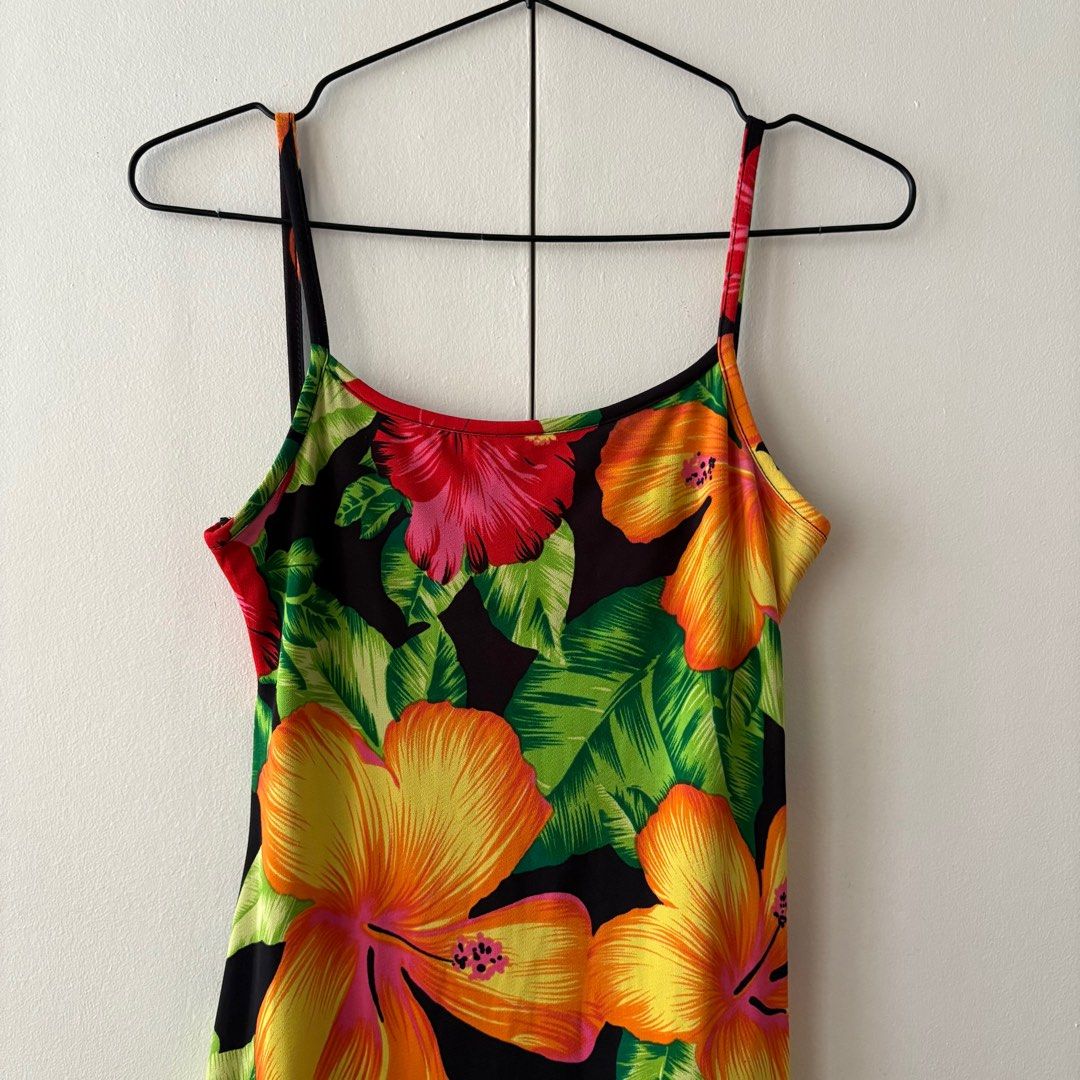 Floral Spaghetti Strap Dress (Category: Dresses) located in Las Pinas. Submitted by slowcircle (Listing ID 1413950862, Image 2). Description: Size XS TO SMALL Stretch material .