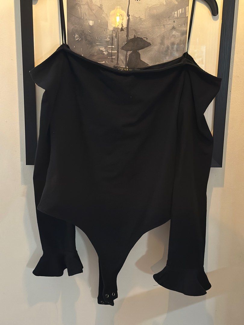 Forever 21 bodysuit (Category: Blouses) located in Quezon City. Submitted by _mgnmn (Listing ID 1413996866, Image 2). Description: .