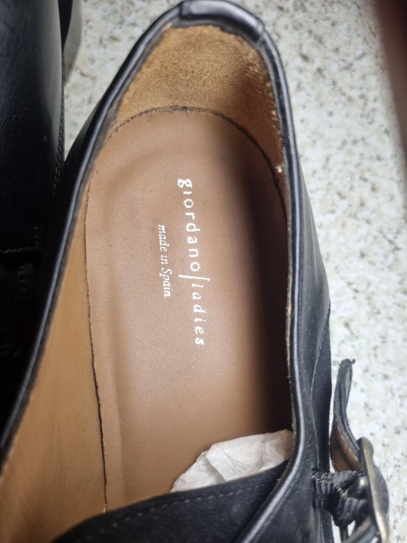 Giordano Ladies Monk Strap (Made in Spain) (Category: Loafers) located in Pilar. Submitted by owrangejuice (Listing ID 1413996101, Image 3). Description: Size: 39 Womens - Made in Spain - Pristine Condition - Suede Design in the sides - No Heeldrags - No Issue - Monk Strap design - Maganda Overall FB: OJ Nuez Location: Pilar, Bataan Shipping: J&T.