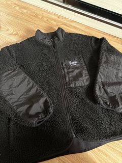 (Category: ) located in . Submitted by blackmarkettshirt73 (Listing ID 1413965240, Image 1). Description: .