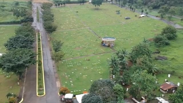 Heavens Gate 2 Lawn Lot (Category: Memorial Lot) located in Quezon City. Submitted by better_dayz (Listing ID 1414052207, Image 2). Description: Heavens Gate 2 Lawn Lot Nice location Very Near the Gate Roadside lot Premium lot Peace of mind, comfort, and accessibility for you and your loved ones Lot fully paid and ready for transfer.