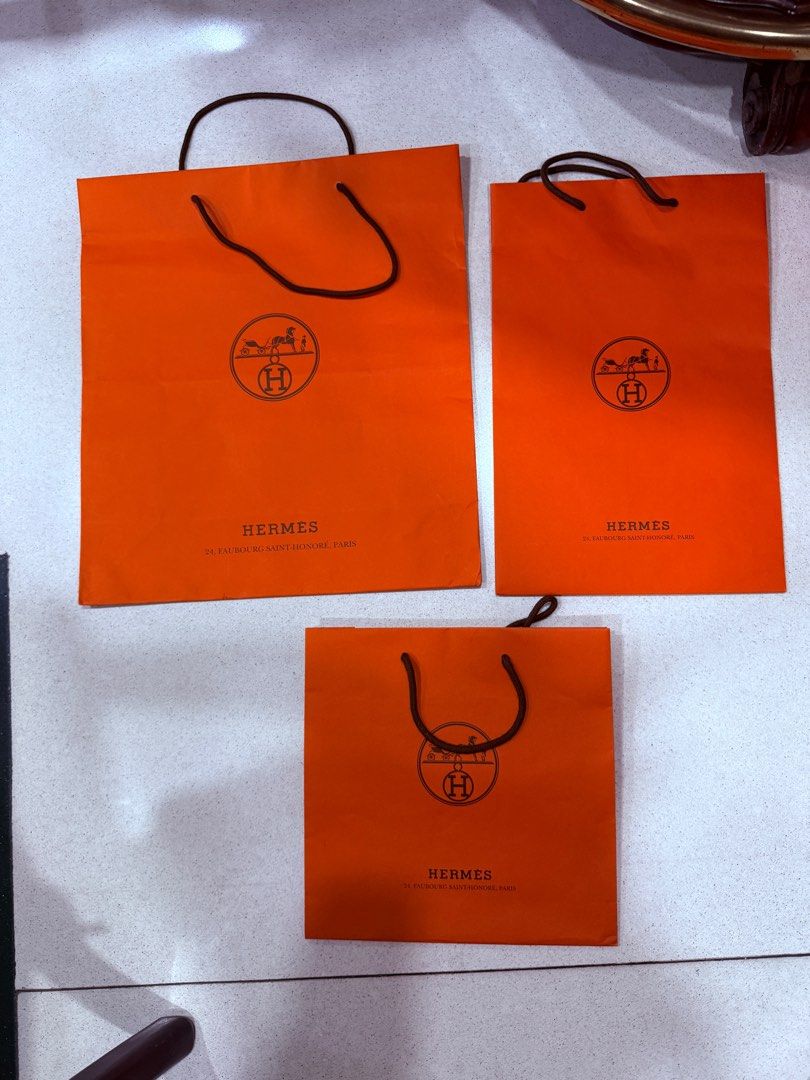 Hermes Authentic Paperbag all sizes (Category: Luxury Bags & Wallets) located in San Juan City. Submitted by shoprinat (Listing ID 1413917733, Image 2). Description: .