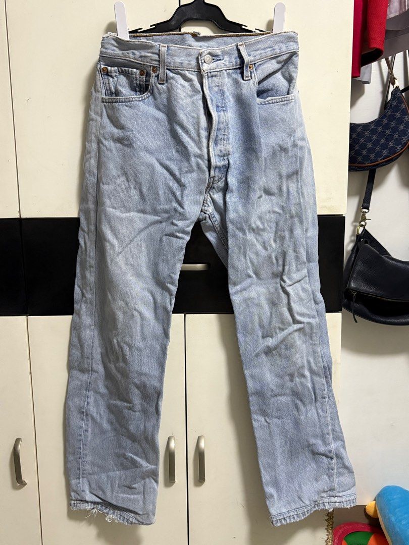 Levis Jeans (Altered) (Category: Jeans) located in Rizal. Submitted by tiny_tidy (Listing ID 1413870253, Image 1). Description: .