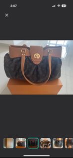 (Category: ) located in . Submitted by shopping7788 (Listing ID 1413907767, Image 1). Description: .