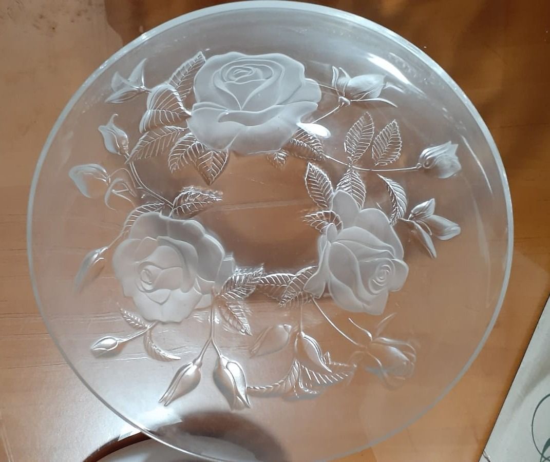 Mangkok kristal diameter 24 cm motif bunga mawar, Kitchen & Appliances ...