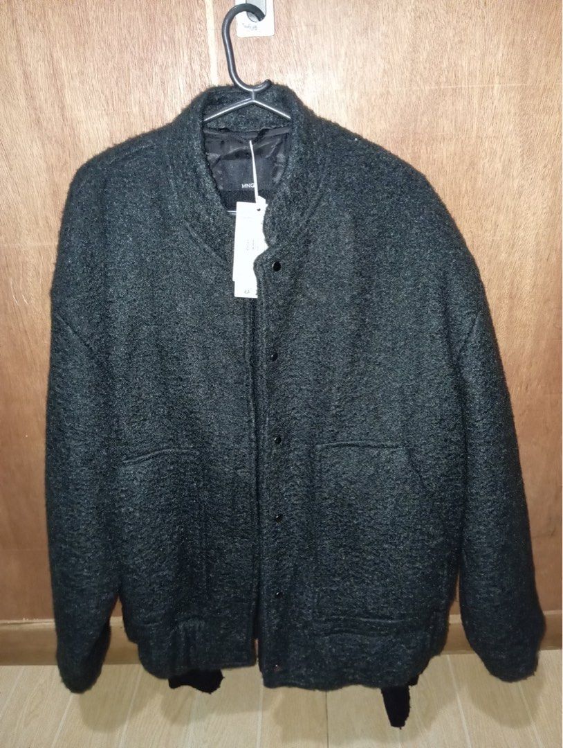 Mango Textured Jacket (Category: Coats, Jackets and Outerwear) located in Manila. Submitted by lily_rye (Listing ID 1414010621, Image 1). Description: can fit to men size (unisex) Real price is 5,000 -Brand new Mango jacket - Textured design - Button-up front - Classic collar - Two front pockets - Black lining - Care instructions: Avoid contact with abrasive objects - New with tags .