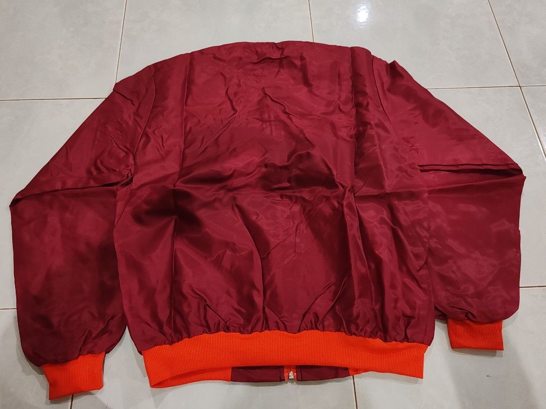 Milo Jacket (Category: Coats, Jackets and Outerwear) located in Sitiawan. Submitted by jinnyboy99 (Listing ID 1413897272, Image 2). Description: Milo Jacket Free size (M-L) Only 1 pcs available .