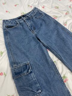 (Category: ) located in . Submitted by samieeeeeee (Listing ID 1413982312, Image 1). Description: .