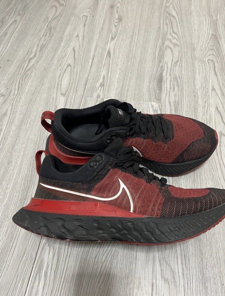 Nike React Infinity Flyknit Run 2 “bred” (Category: Sneakers) located in Pasig City. Submitted by mchlkrlmnl (Listing ID 1413859807, Image 3). Description: -Used but not abused -US mens size 11 -Perfect flyknit upper: no tears or loose threads -midsole fully intact -mostly used as driving shoes/malling only but never for running or workouts -some signs of outsole losing its factory glue but still highly wearable even for daily use -RFS: declutter
