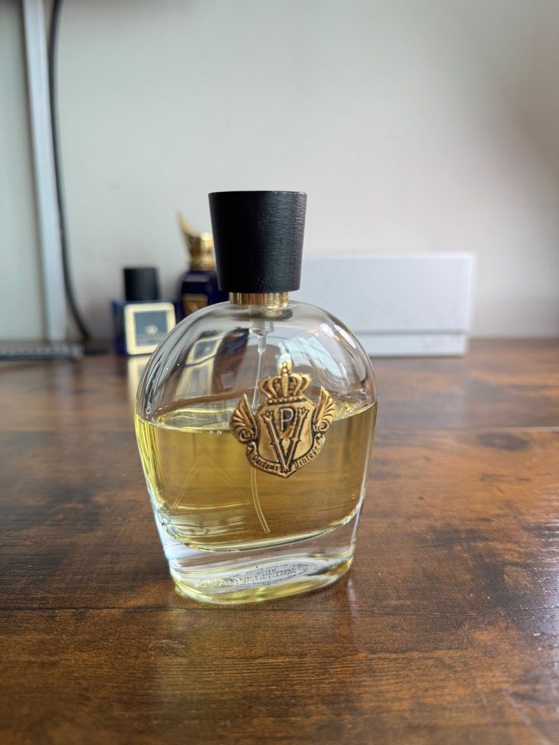 Parfums Vintage (PV) Evolution De Lhomme Soir (Category: Fragrance & Deodorants) located in Mandaluyong City. Submitted by troyeedyed (Listing ID 1413921443, Image 2). Description: One of the best Roja Elysium dupes Bottle only See pic for juice level Selling low, price fixed Meetup around Rockwell only or Grab/Lalamove.
