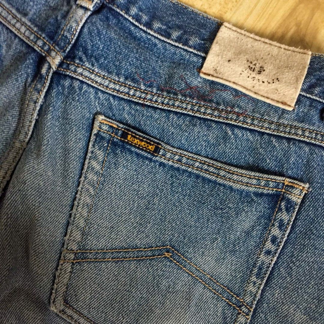 Texwood Straight Cut Jeans (Category: Jeans) located in Bulacan. Submitted by flipsrus (Listing ID 1413936737, Image 3). Description: - size 36 x 43 on length - 9” leg opening - Good condition - needs wash.