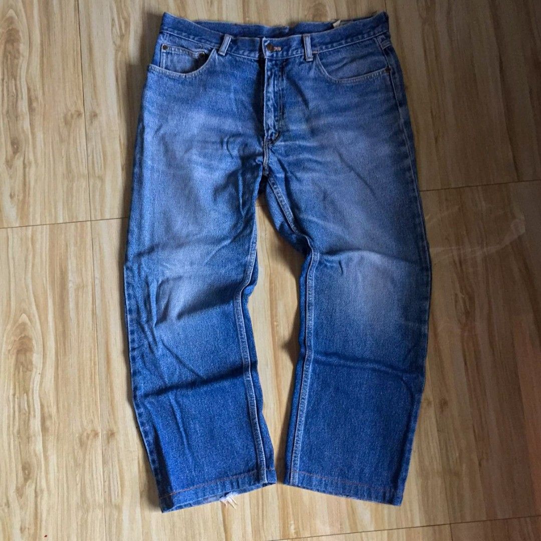 Texwood Straight Cut Jeans (Category: Jeans) located in Bulacan. Submitted by flipsrus (Listing ID 1413936737, Image 1). Description: - size 36 x 43 on length - 9” leg opening - Good condition - needs wash.