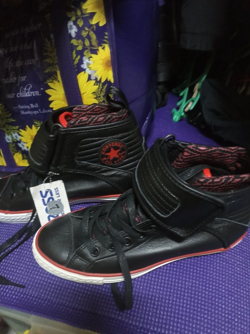 Rare converse all star size 7 or 25.5cm (Category: Sneakers) located in Manila. Submitted by freespace01 (Listing ID 1413921745, Image 2). Description: - Black Converse All Star high-top sneakers never been used with tags rfs: need emergency funds - Red star logo and accents - Patterned interior lining - Velcro strap and laces - White sole with red trim - Size: US Men's 7 or 25.5 cm.