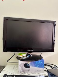 Samsung LCD Screen