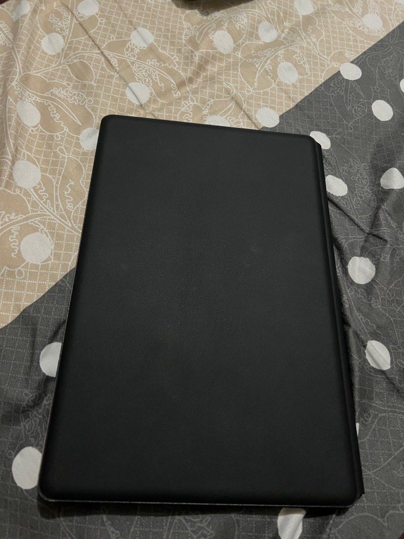 Samsung Galaxy Tab S7+ with Keyboard (Category: Android) located in Mandaluyong City. Submitted by thv_bwee (Listing ID 1413936001, Image 3). Description: - Samsung Galaxy Tab S7 included - Comes with keyboard cover and S Pen - Large display for work and entertainment - Keyboard cover for protection and productivity Unit, keyboard and pen only. With box! All working No issues Good as new.