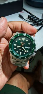 (Category: ) located in . Submitted by azwan2025 (Listing ID 1413991339, Image 1). Description: .