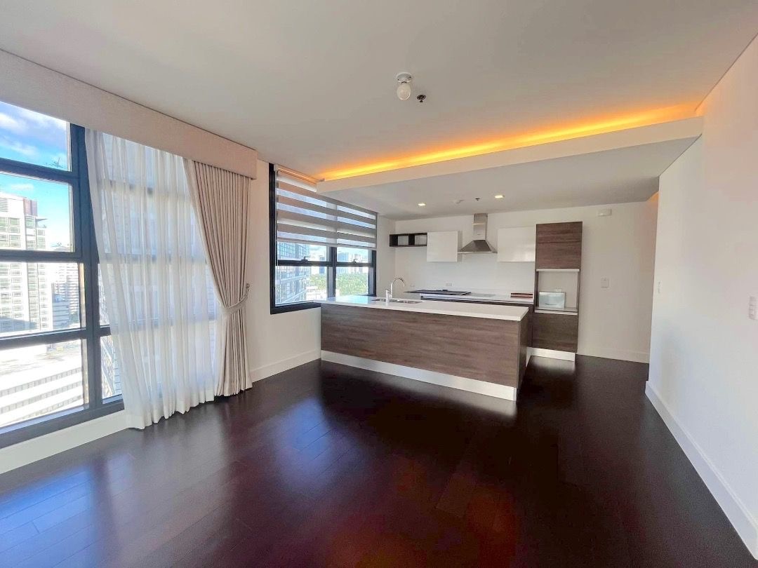 (Category: ) located in . Submitted by forelandrealtynetwork (Listing ID 1413931312, Image 1). Description: .