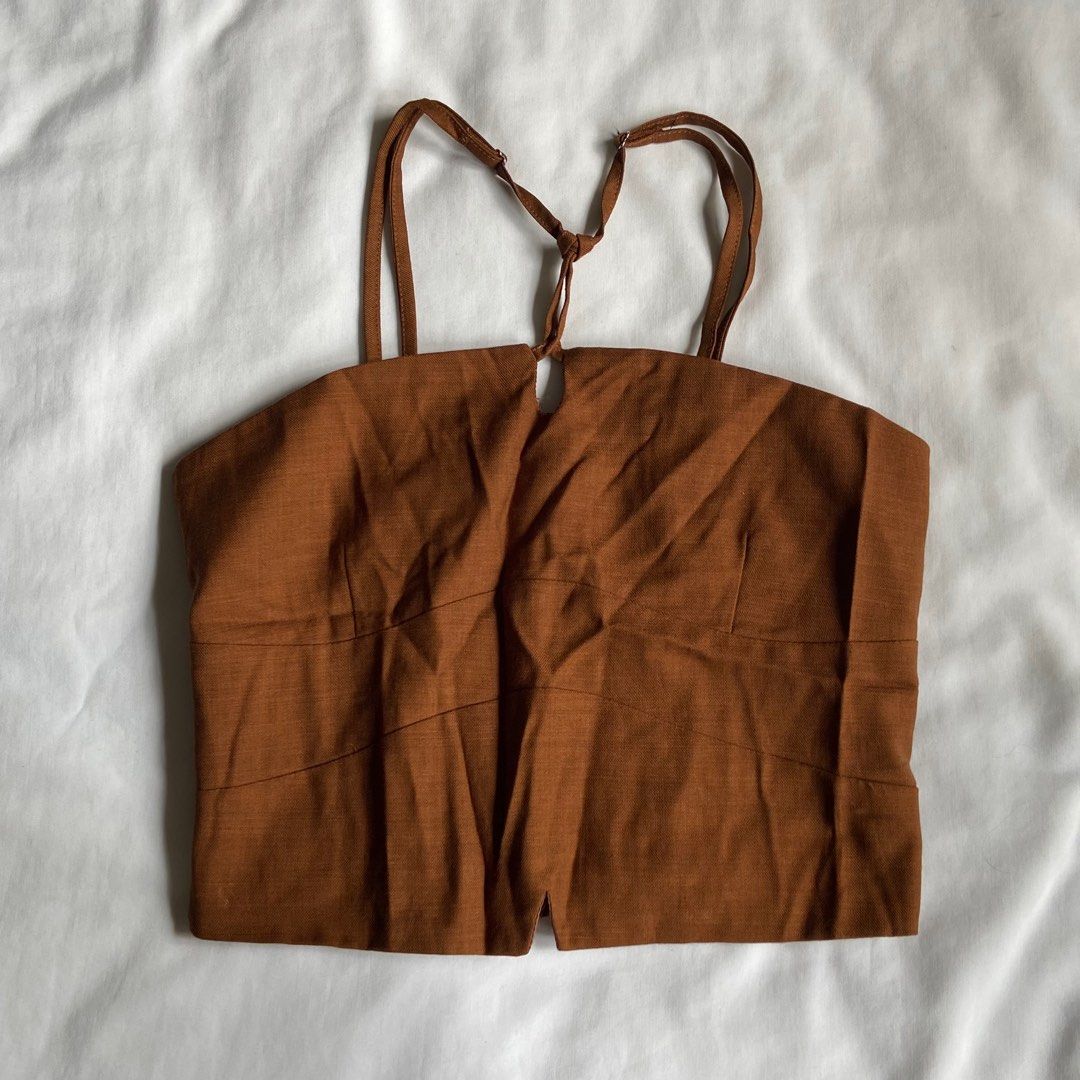 Shushi Brown Linen Coordinates skirt Set (Category: Sets or Coordinates) located in Bulacan. Submitted by thriftbin (Listing ID 1413899839, Image 2). Description: linen fabric top strap adjustable & smocked back size S measurements: bust 26-30" waist 26" length 34" (w back slit) No when worn pic ‼️Fixed price *ONLY OFFER IF SURE BUYER ship via J&T / sdd loc: bulacan.