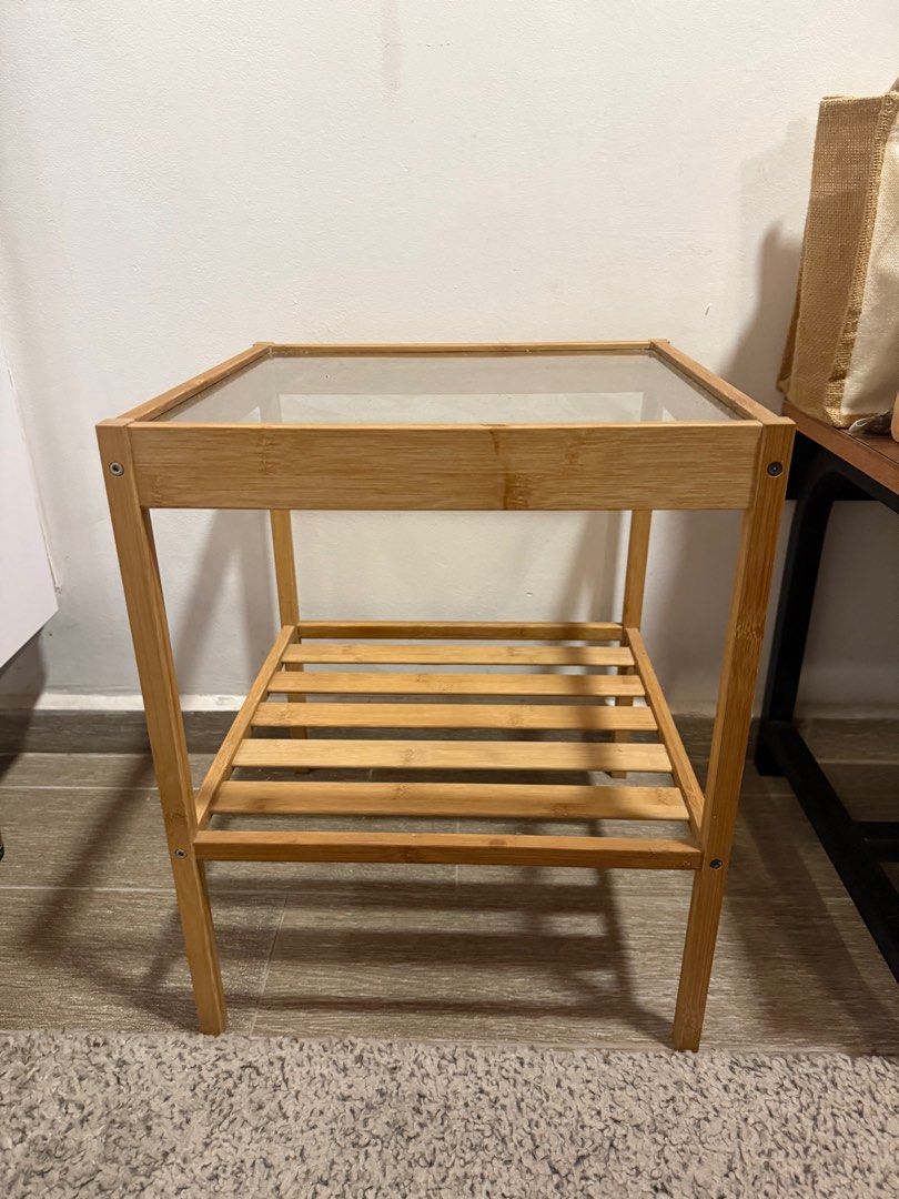 Side Table (Category: Outdoor Furniture) located in Singapore. Submitted by rainycloset (Listing ID 1414017049, Image 3). Description: .