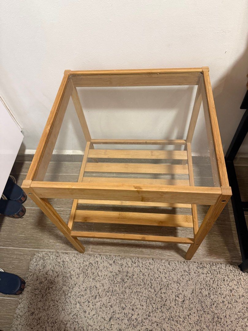 Side Table (Category: Outdoor Furniture) located in Singapore. Submitted by rainycloset (Listing ID 1414017049, Image 2). Description: .