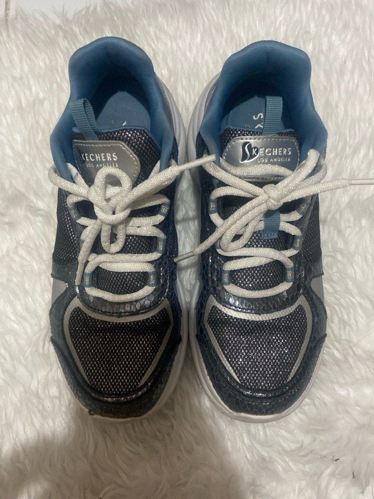 Skechers Solei St - Sapphire Sky (Category: Sneakers) located in Pila. Submitted by lemon26742 (Listing ID 1414044320, Image 1). Description: Size 37 Very cute and comfy when worn Looks almost new; barely worn Rfs: Decluttering; not my style.