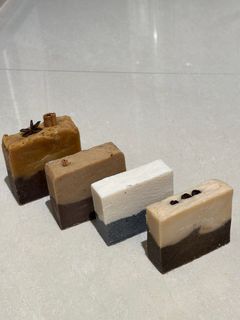 （分類：）位於 。 由 evergreen.oasis 提交（商品編號 1414041264，圖片 1）。簡介： 。