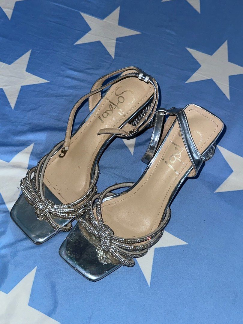 SoFab Silver Rhinestone Block Heel Sandals, size 40 (Category: Heels) located in Davao. Submitted by Eclips33 (Listing ID 1413989614, Image 2). Description: SoFab Silver Rhinestone Block Heel Sandals, size 40 Issues: Has some wear, some rhinestones fell off but not TOO noticeable. RFS: Not used anymore, was only bought for special event/s before, then just stored. Shipping from 📍Davao City, can do meetups if buyer is from Davao aswell. Shipping 