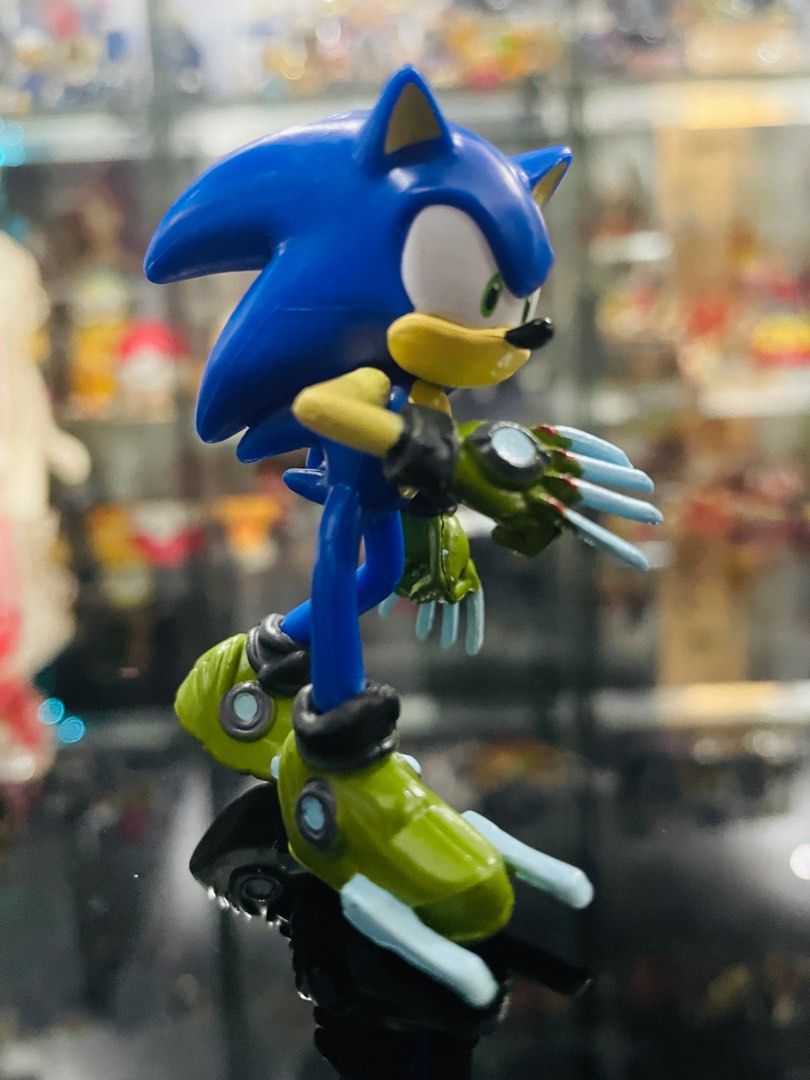 Sonic sega (Category: Nintendo) located in Makati City. Submitted by tomypom (Listing ID 1413946247, Image 2). Description: Authentic Sega Sonic 149 pesos only! .