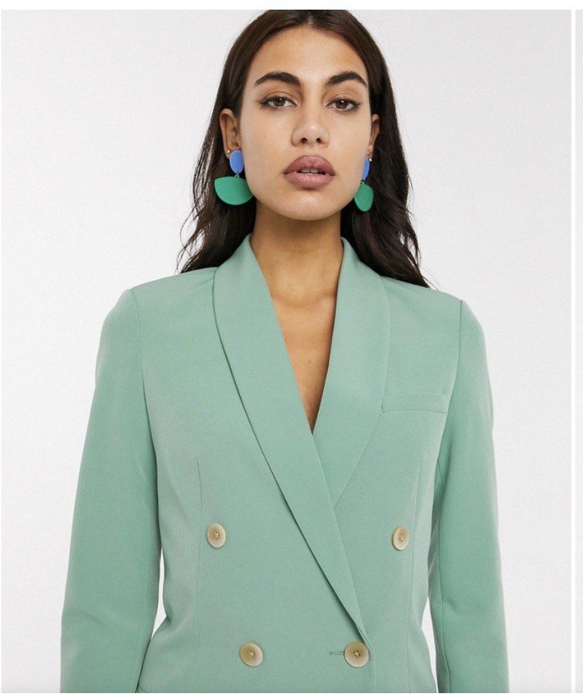 Stradivarius Blazer Dress Mint Green (Category: Coats, Jackets and Outerwear) located in Taguig. Submitted by usedonce (Listing ID 1413878167, Image 1). Description: Can be worn as blazer or dress - Stradivarius blazer - Soft mint green color - Double-breasted with four buttons - Classic lapel - Tailored fit - Long sleeves - Size M.