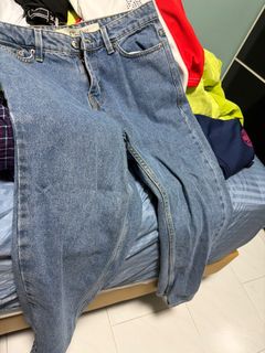 (Category: ) located in . Submitted by allinonesale (Listing ID 1413973779, Image 1). Description: .