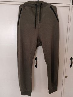 (Category: ) located in . Submitted by centzzz (Listing ID 1413942954, Image 1). Description: .