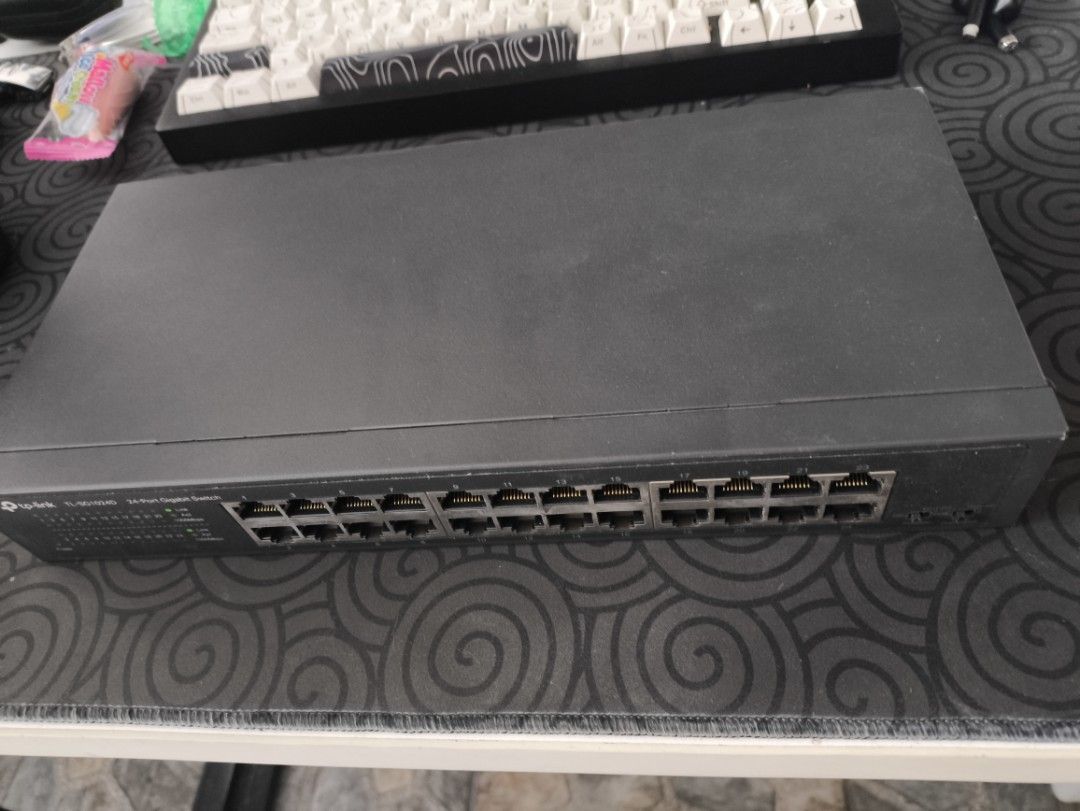 TP-Link 24-Port Gigabit Ethernet Switch (Category: Networking) located in Las Pinas. Submitted by arlstech (Listing ID 1413936528, Image 1). Description: TL-SG1024D Box misplaced, comes with the power cord. RFS: Decluttering PM if interested!.