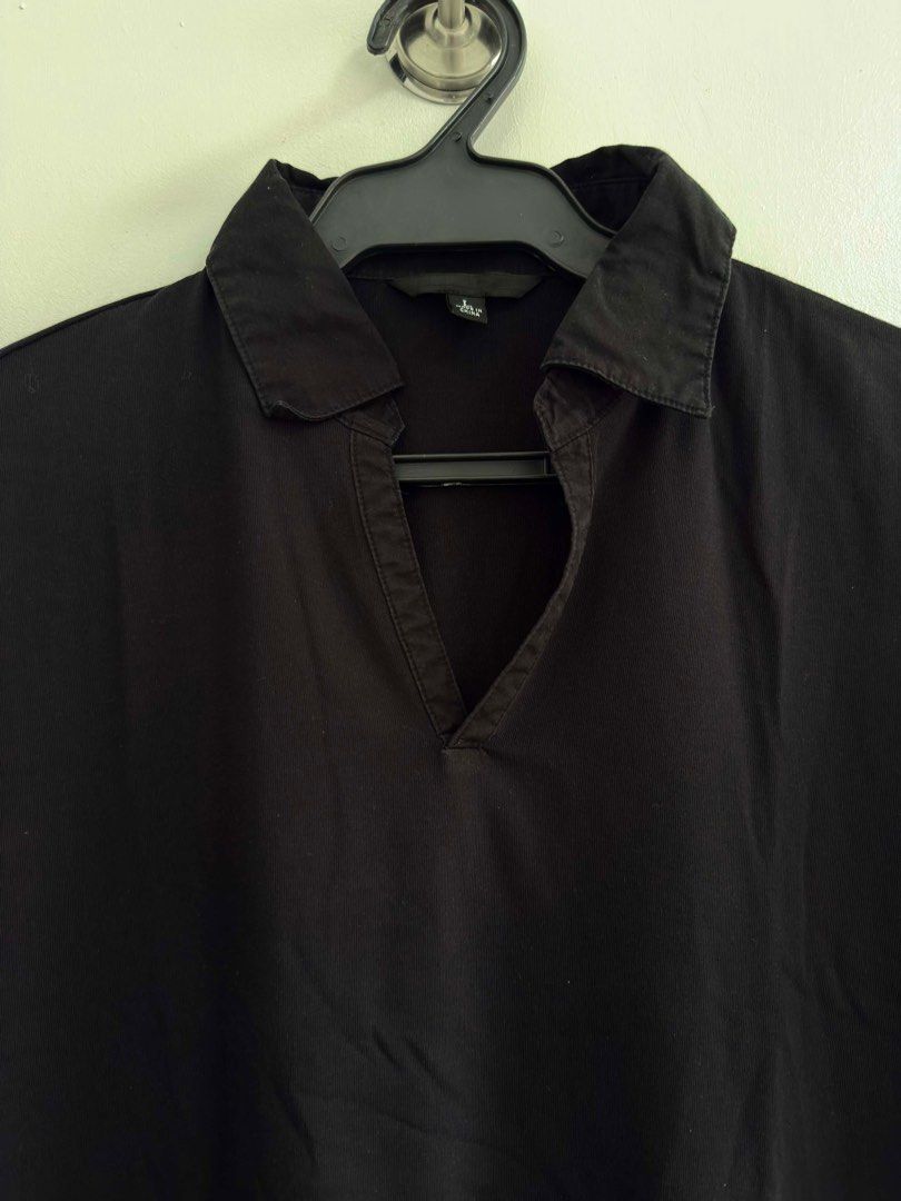 Uniqlo polo shirt (Category: Tshirts & Polo Shirts ) located in San Luis. Submitted by dialopez (Listing ID 1413869224, Image 3). Description: .