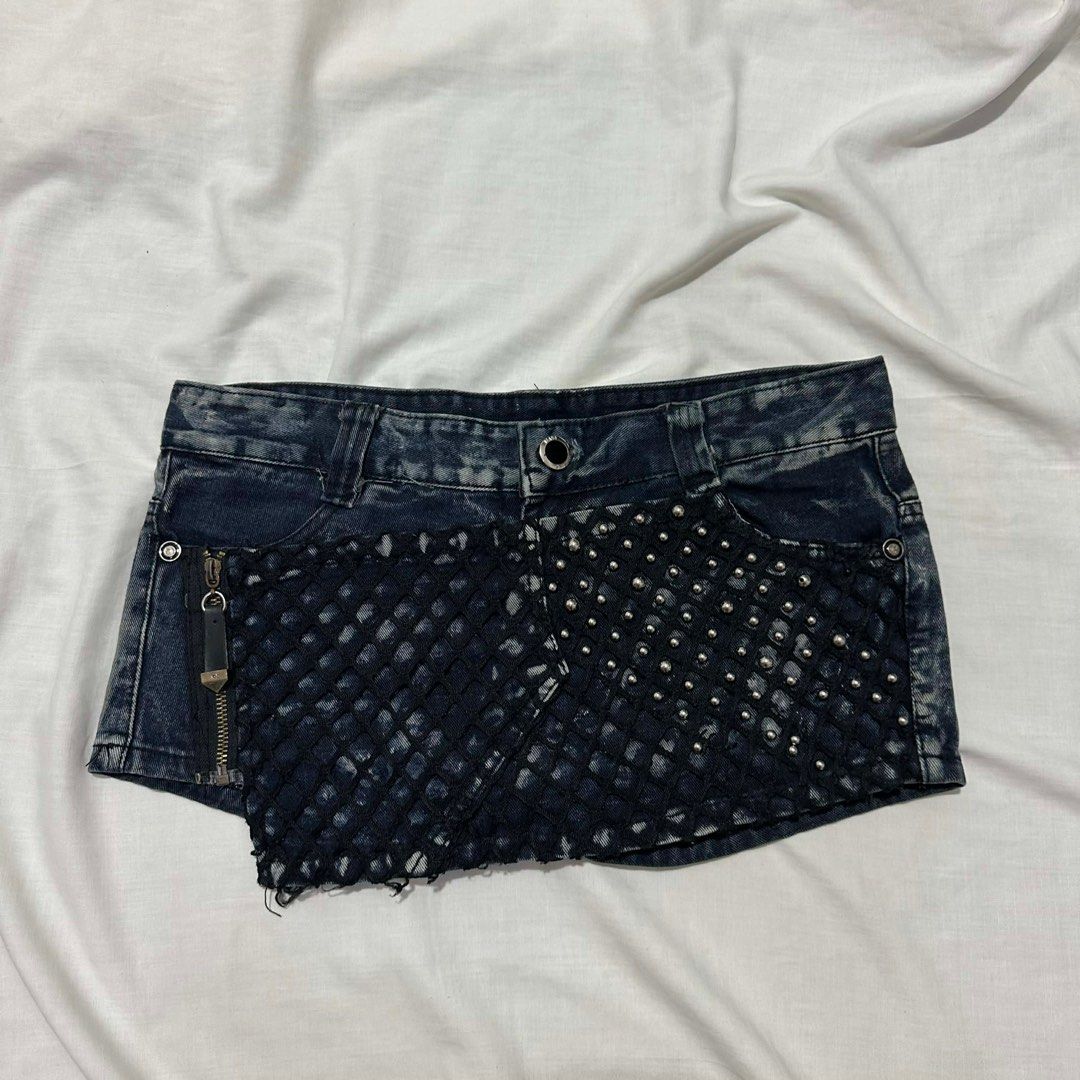 Vintage Denim Studded Fishnet Detailing Distressed Micro Skort # y2k 2000s alt grunge punk gyaru d.i.a (Category: Shorts) located in Balanga. Submitted by grotesque (Listing ID 1413958740, Image 2). Description: * In great condition, no flaws. Labeled a size large. * Measurements laying flat ↯ Waist: 16 (x2) inches Length: 9 “ ⫘⫘⫘⫘⫘⫘⫘⫘⫘⫘⫘⫘⫘⫘⫘⫘⫘⫘⫘⫘⫘⫘ MOP ➳ GCash / Bank transfer / PayMaya MOD / Courier ➳ J&T Express .