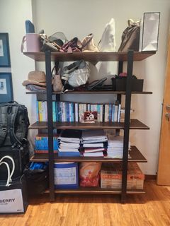 (Category: ) located in . Submitted by euhuang (Listing ID 1413969011, Image 1). Description: .