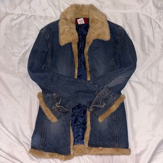 (Category: ) located in . Submitted by ncaldrstrem (Listing ID 1414236871, Image 1). Description: .