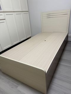 （分類：）位於 。 由 __g_store 提交（商品編號 1414182659，圖片 1）。簡介： 。
