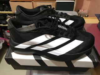(Category: ) located in . Submitted by sneakerst. (Listing ID 1414238641, Image 1). Description: .