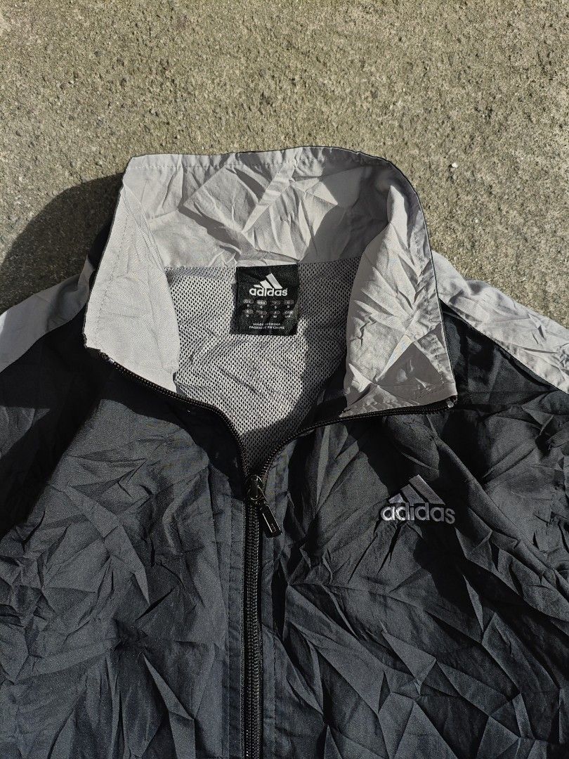 ADIDAS MESH LINED BLACK GRAYWINDBREAKER (Category: Coats, Jackets and Outerwear) located in Cavite. Submitted by grailedthings_ (Listing ID 1414140623, Image 2). Description: ADIDAS MESH LINED BLACK GRAYWINDBREAKER 22 x 27 EXCELLENT CONDITION NO ISSUE.