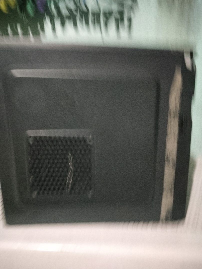 Black Computer Case with DVD Drive (Category: Computer Parts) located in Mandaluyong City. Submitted by eyji569 (Listing ID 1414156655, Image 2). Description: Price can still be changed - Black computer case - Built-in DVD drive - Front USB ports - Audio jacks - Power button - Side and back vents - Space for components.